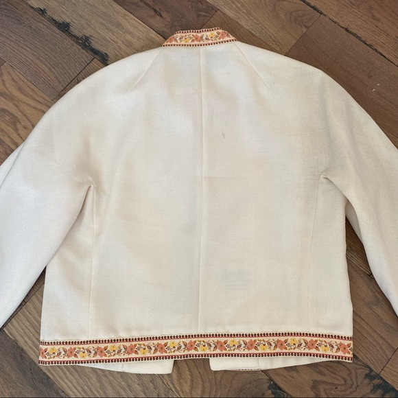 Lilli Ann Paris Women’s Embroidered Vintage Blazer Size Medium - Picture 7 of 10
